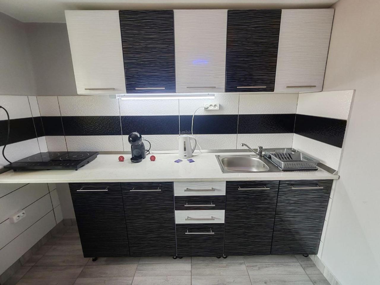 Hajnal Apartman Hajdúszoboszló Exterior foto