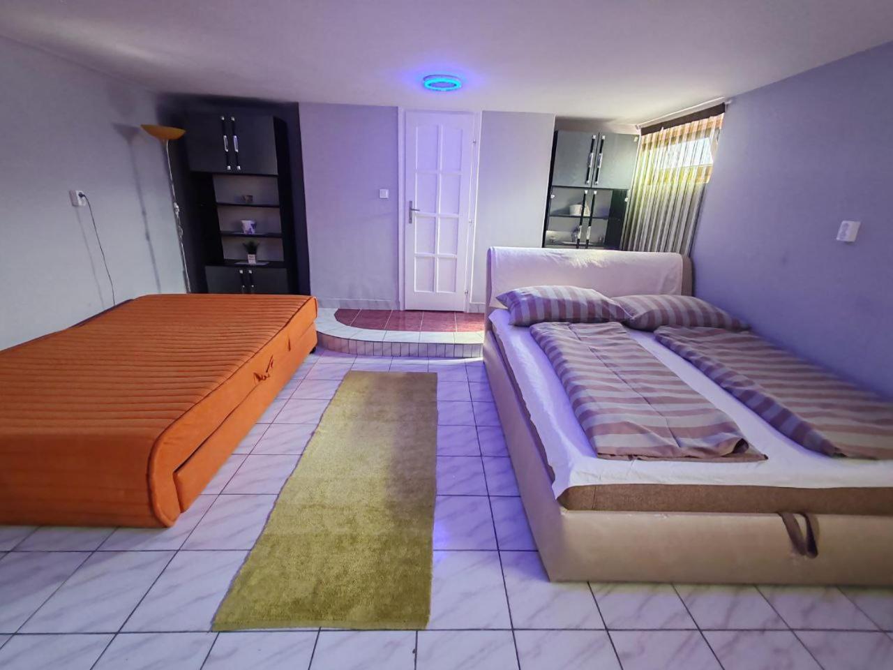 Hajnal Apartman Hajdúszoboszló Exterior foto